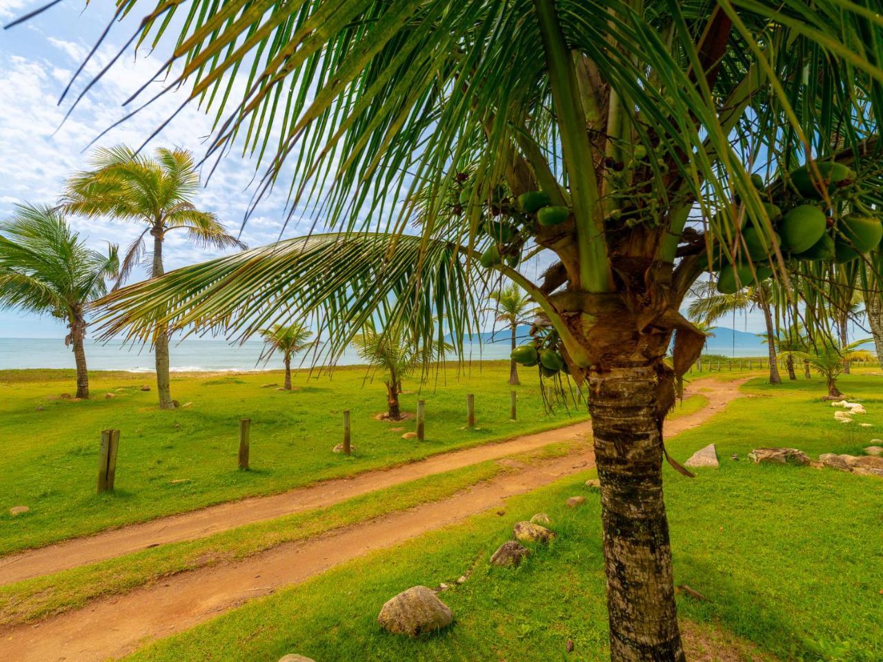 Pousada Pe Na Areia Caraguatatuba Exterior photo