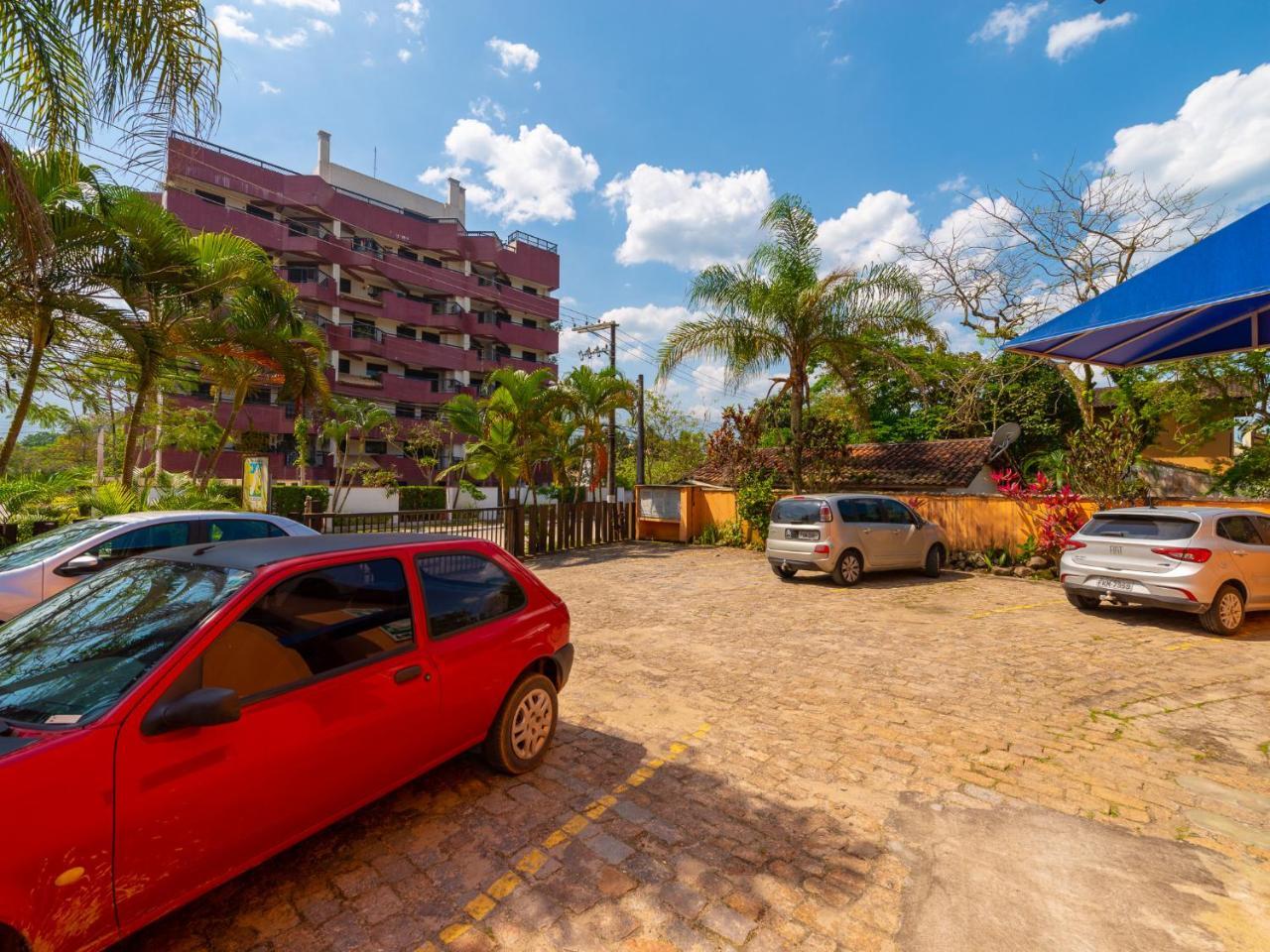 Pousada Pe Na Areia Caraguatatuba Exterior photo