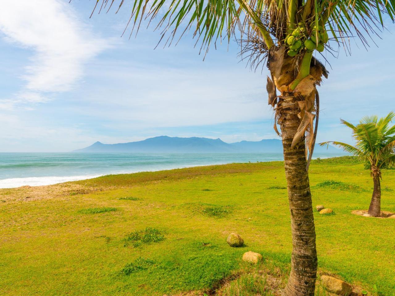 Pousada Pe Na Areia Caraguatatuba Exterior photo